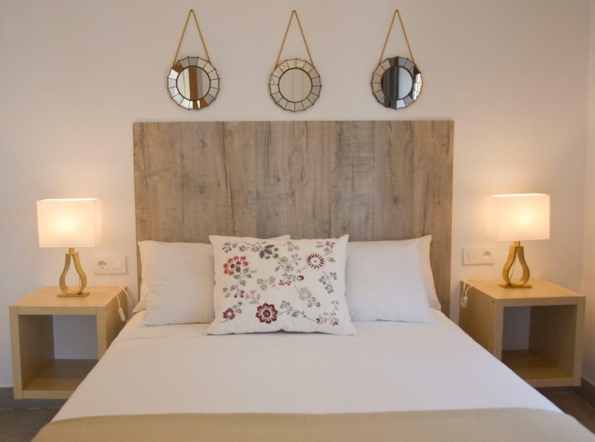 Apartamento Faustino Alvarez Seville Luaran gambar