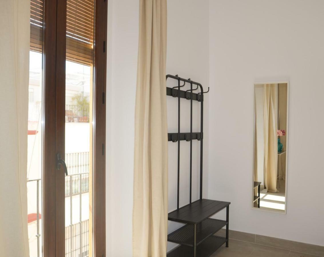 Apartamento Faustino Alvarez Seville Luaran gambar