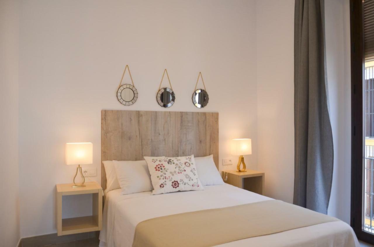 Apartamento Faustino Alvarez Seville Luaran gambar