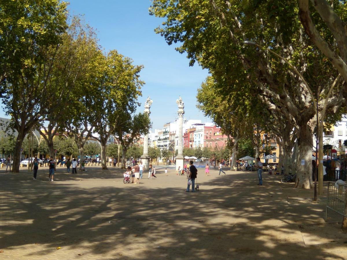 Apartamento Faustino Alvarez Seville Luaran gambar